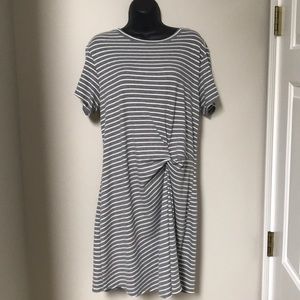 magic fit - Grey and white striped dress XL great condition
